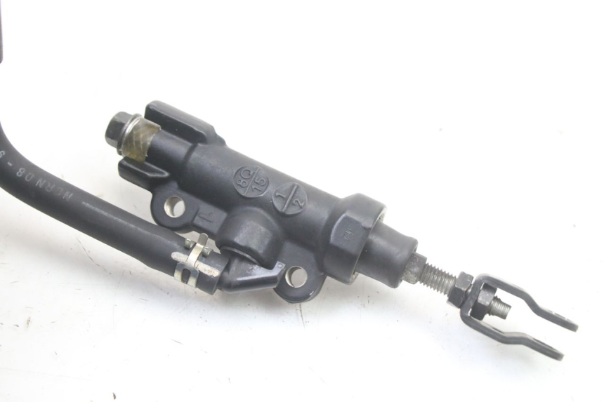 photo de MAITRE CYLINDRE ARRIERE YAMAHA XJ6 ABS 600 (2008 - 2016)