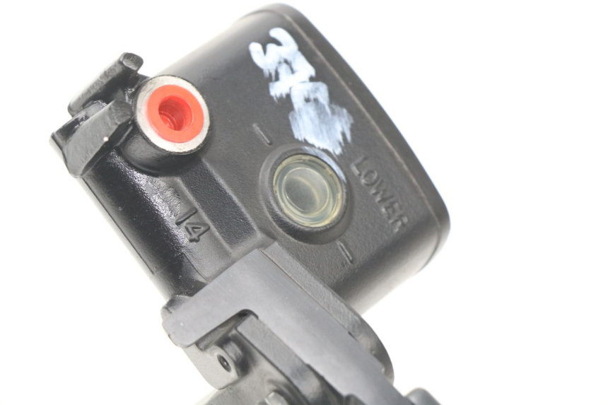 photo de MAITRE CYLINDRE ARRIERE YAMAHA XP T-MAX TMAX 500 (2008 - 2012)
