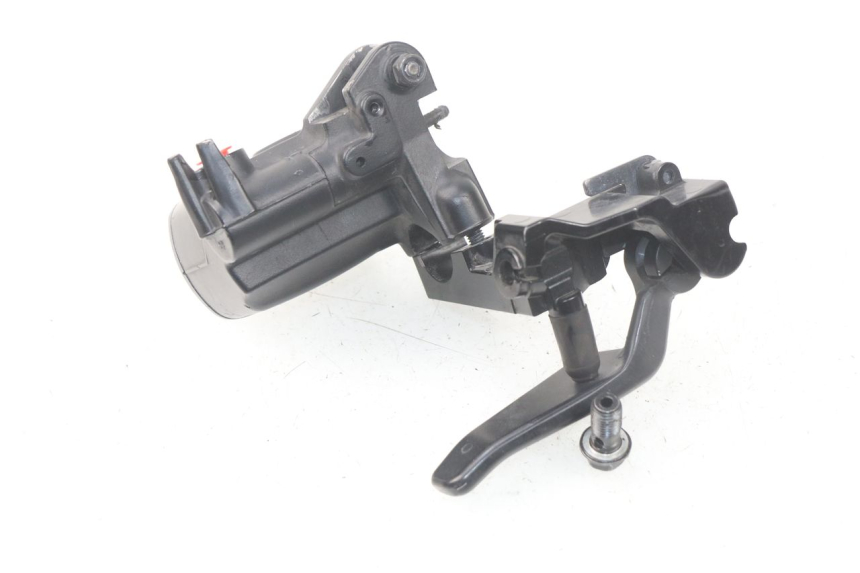 photo de MAITRE CYLINDRE ARRIERE YAMAHA YP T-MAX TMAX 530 (2017 - 2020)