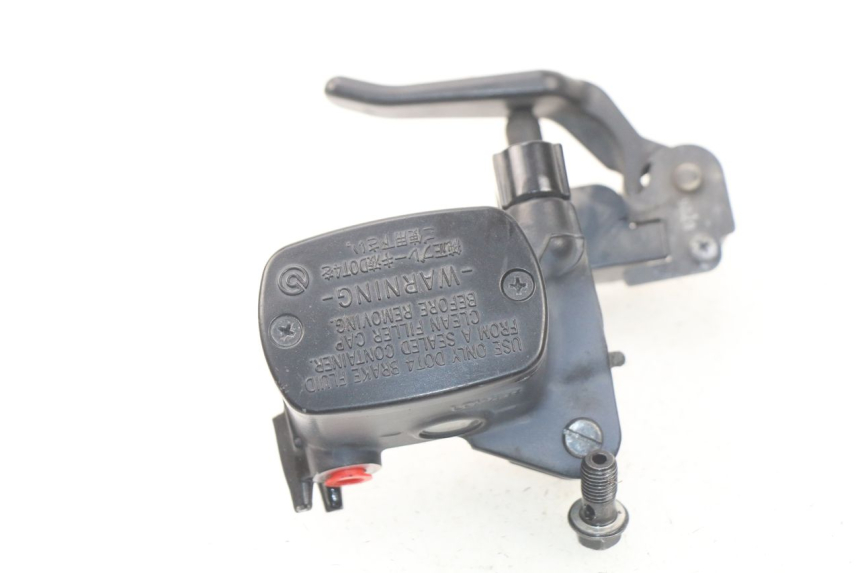 photo de MAITRE CYLINDRE ARRIERE YAMAHA YP T-MAX TMAX 530 (2017 - 2020)