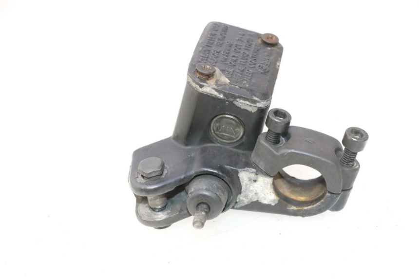 photo de MAITRE CYLINDRE ARRIERE YAMAHA YP MAJESTY 125 (2007 - 2010) - Pièce contrôlée