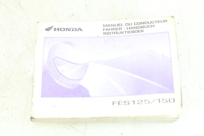 photo de MANUEL UTILISATEUR HONDA FES PANTHEON 125 (2003 - 2007)