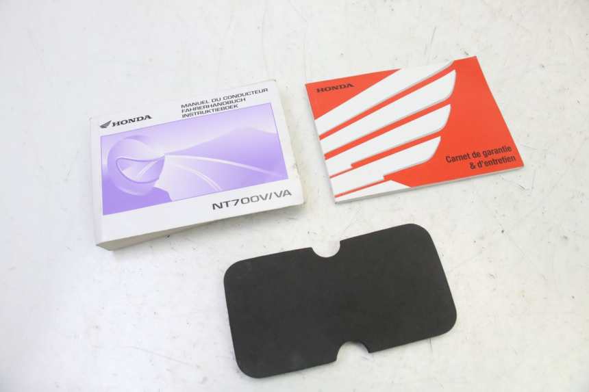 photo de MANUEL UTILISATEUR HONDA NTV DEAUVILLE ABS 700 (2007 - 2016)