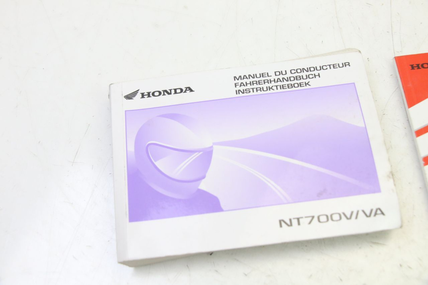photo de MANUEL UTILISATEUR HONDA NTV DEAUVILLE ABS 700 (2007 - 2016)