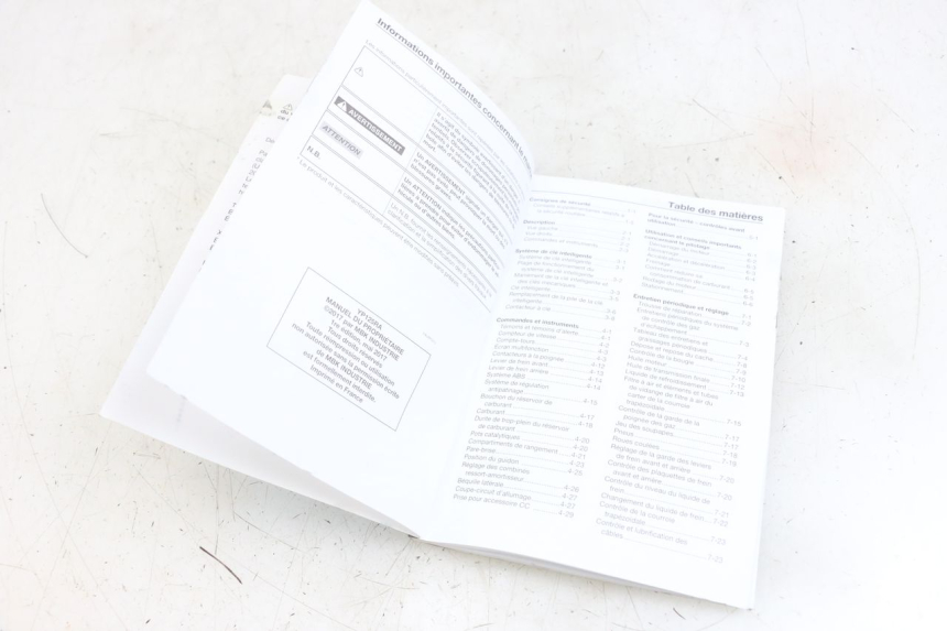 photo de MANUEL UTILISATEUR YAMAHA XMAX X-MAX ABS 125 (2017 - 2020)