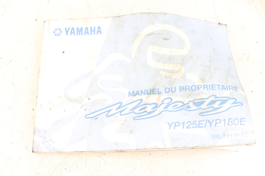photo de MANUEL UTILISATEUR YAMAHA YP MAJESTY 125 (2002 - 2006) - Vue principale