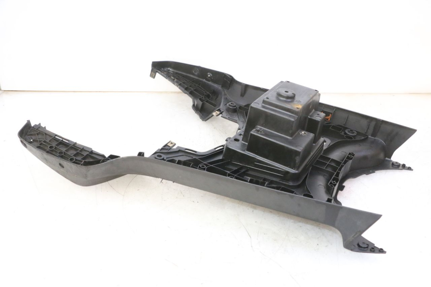 photo de MARCHE PIED KYMCO AGILITY NAKED RENOUVO 2T 50 (2011 - 2018)