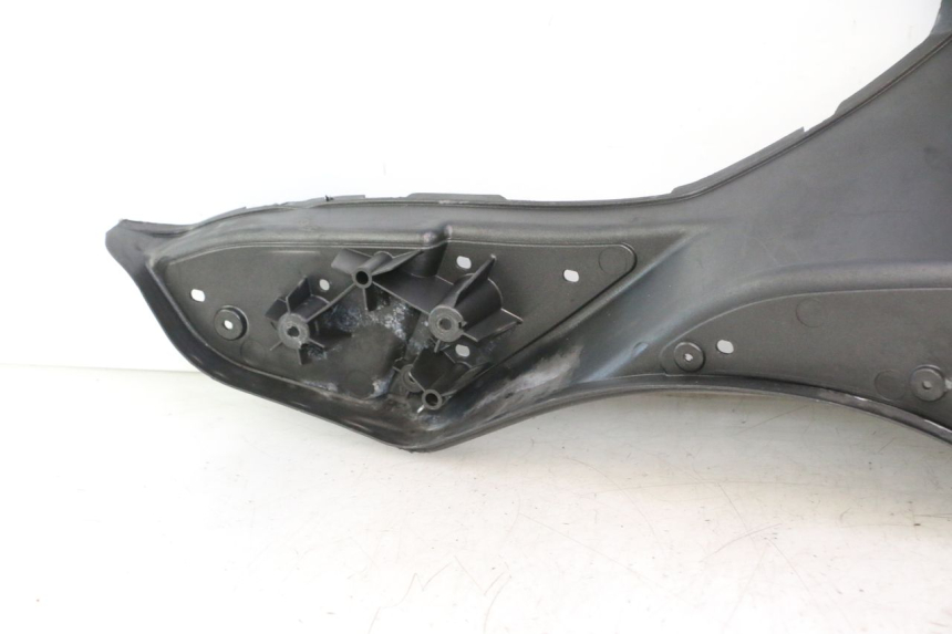 photo de MARCHE PIED APRILIA ATLANTIC S 125 (2010 - 2013) - Marquages et références