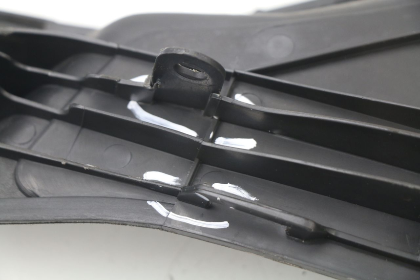 photo de MARCHE PIED HONDA BALI EX 100 (1996 - 2000) - Autre angle de vue