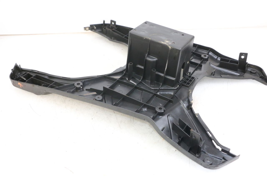 photo de Footrest BEELINE VELOCE 4T 50 (2011 - 2020)