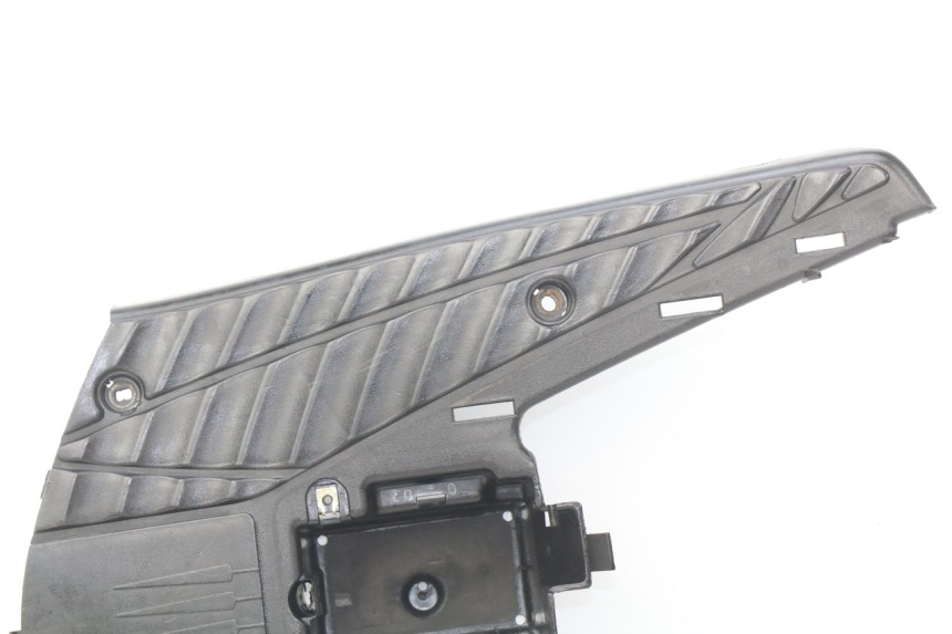 photo de MARCHE PIED MBK BOOSTER NEXT GENERATION 50 (2004 - 2007) - Marquages et références