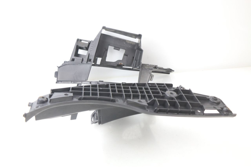 photo de MARCHE PIED SUZUKI BURGMAN 125 (2007 - 2014)