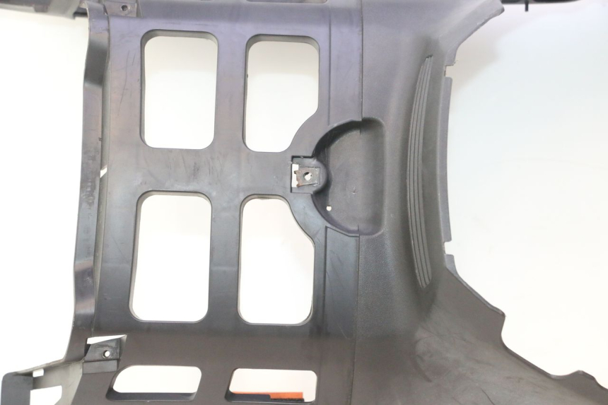 photo de MARCHE PIED SUZUKI BURGMAN EXECUTIVE ABS 650 (2006 - 2012) - Vue d’ensemble