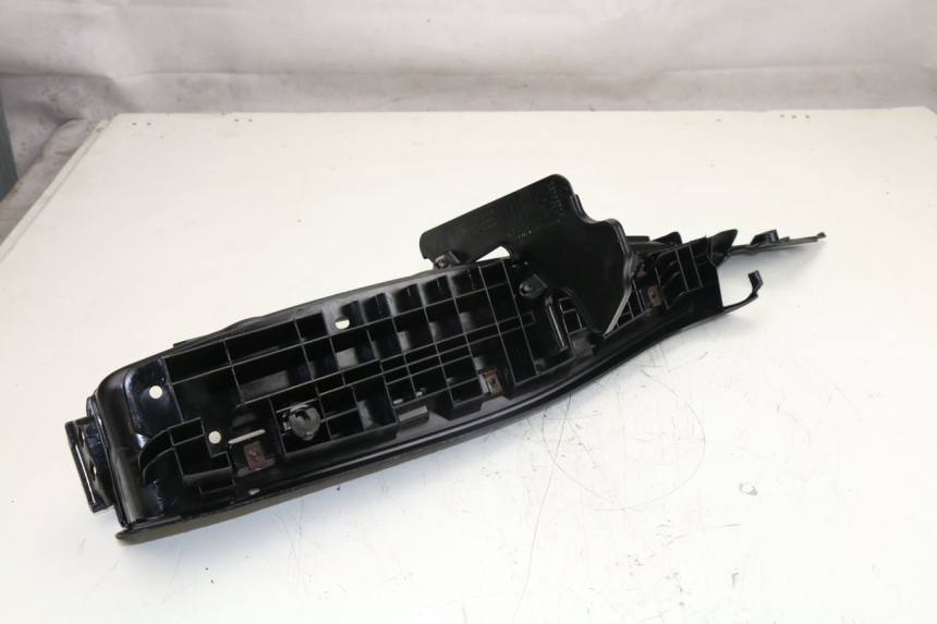 photo de MARCHE PIED DROIT HONDA FES S-WING SWING 125 (2007 - 2015)