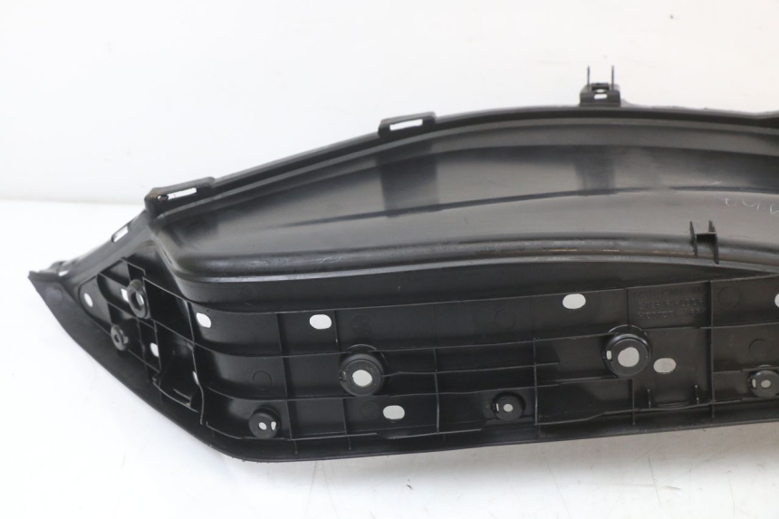 photo de MARCHE PIED DROIT HONDA PCX (JF28) 125 (2009 - 2011)