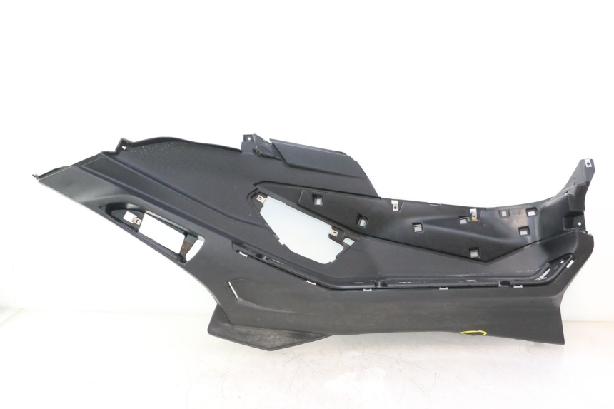 photo de MARCHE PIED DROIT PIAGGIO MP3 HPE 530 (2022 - 2026) - Vue principale