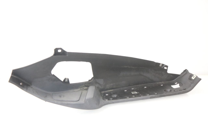 photo de MARCHE PIED DROIT PIAGGIO MP3 LT 300 (2010 - 2016) - Vue principale