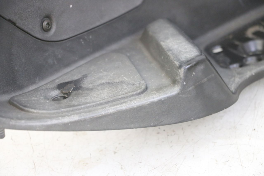 photo de MARCHE PIED DROIT PIAGGIO MP3 500 (2011 - 2015)
