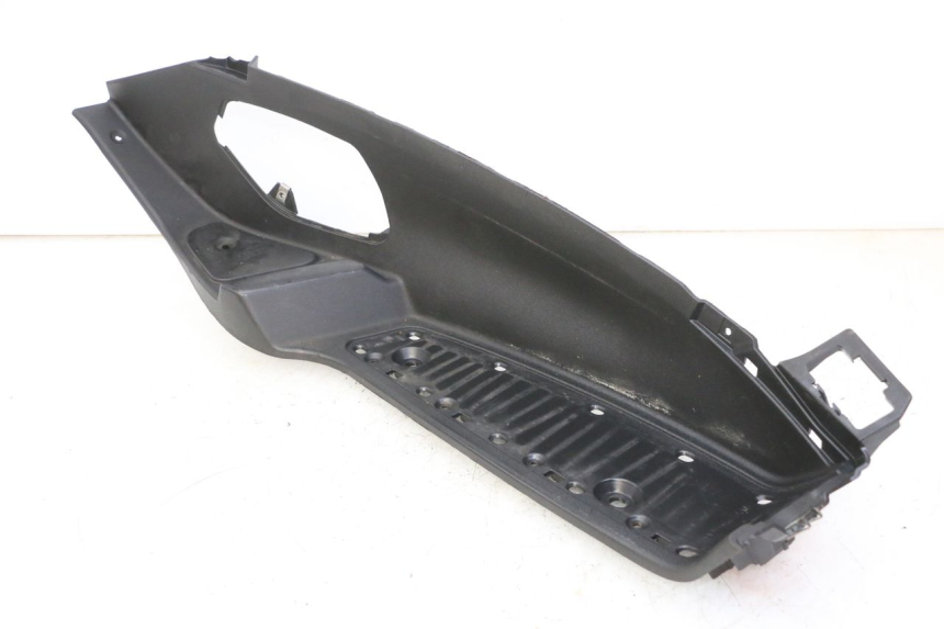 photo de MARCHE PIED DROIT PIAGGIO MP3 125 (2006 - 2014)