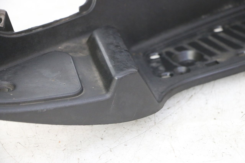 photo de MARCHE PIED DROIT PIAGGIO MP3 125 (2006 - 2014)