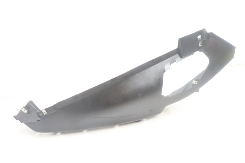 photo de MARCHE PIED DROIT PIAGGIO MP3 500 (2016 - 2018) - Vue d’ensemble
