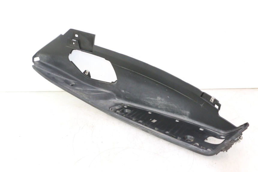 photo de MARCHE PIED DROIT PIAGGIO MP3 500 (2016 - 2018) - Vue principale