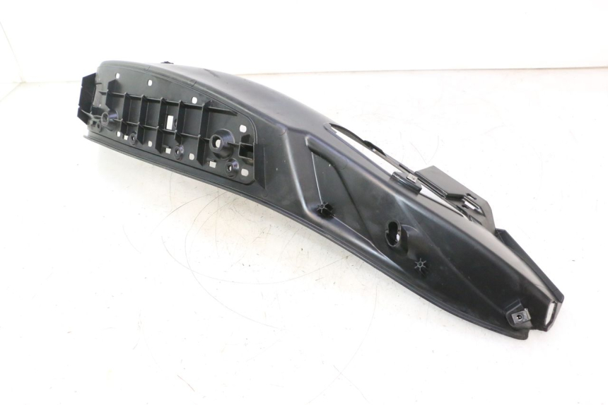 photo de MARCHE PIED DROIT PIAGGIO MP3 500 (2016 - 2018) - Pièce contrôlée