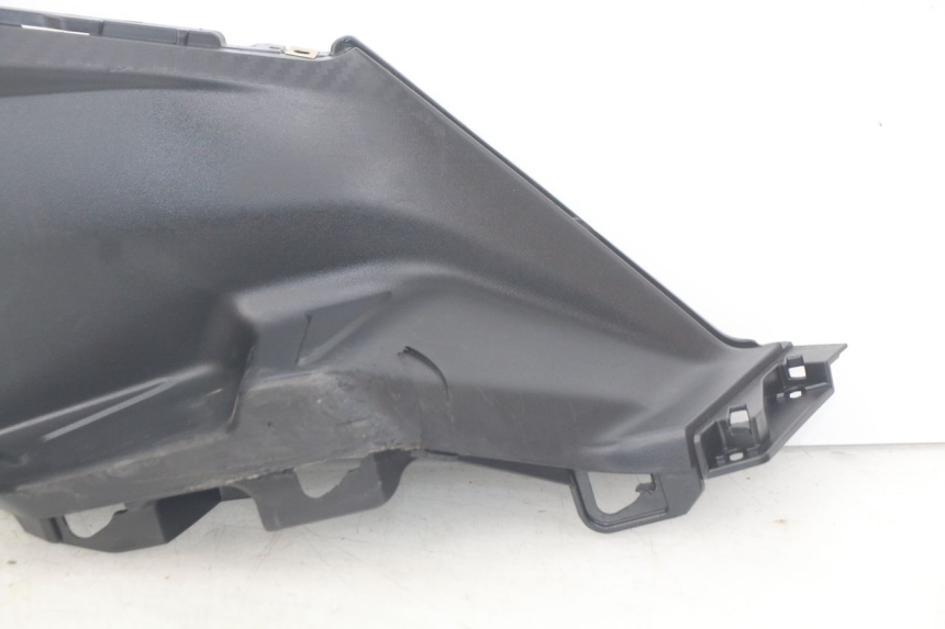 photo de MARCHE PIED DROIT SYM ORBIT III 3 4T 50 (2018 - 2021) - Points de fixation