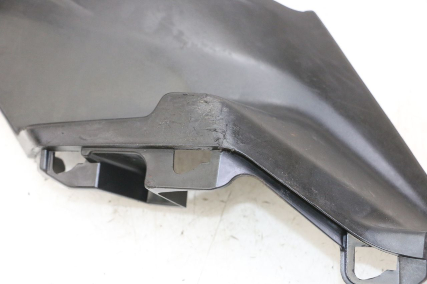 photo de MARCHE PIED DROIT SYM ORBIT III 3 4T 50 (2018 - 2021) - Gros plan technique