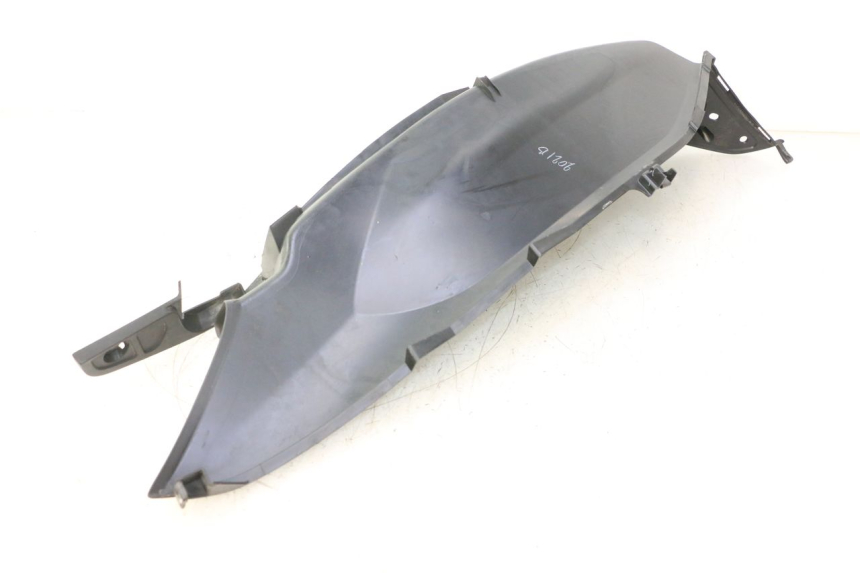 photo de MARCHE PIED DROIT HONDA PCX (JF28) 125 (2009 - 2011) - Gros plan technique