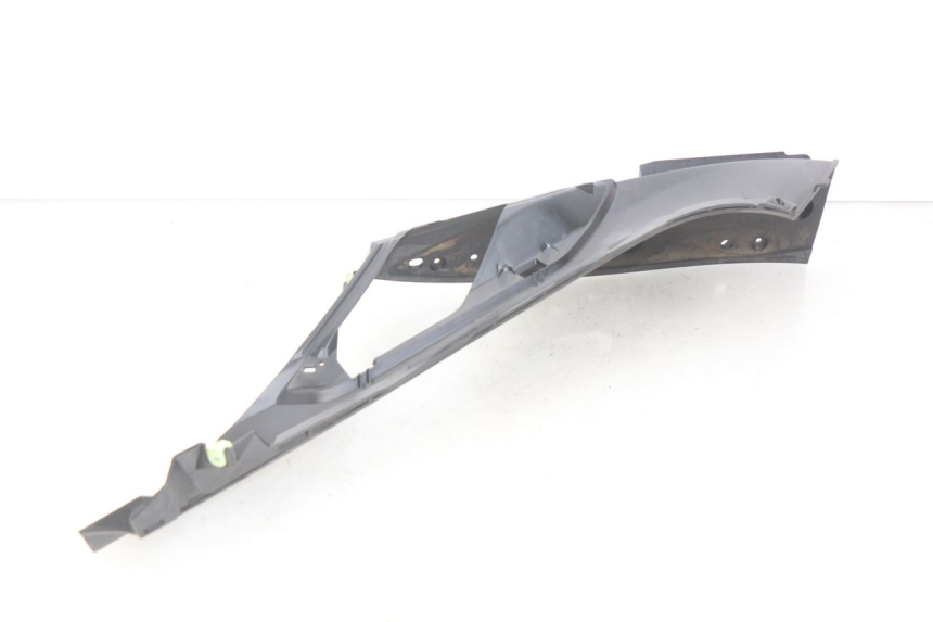 photo de MARCHE PIED DROIT PEUGEOT GEOPOLIS 400 (2007 - 2013)