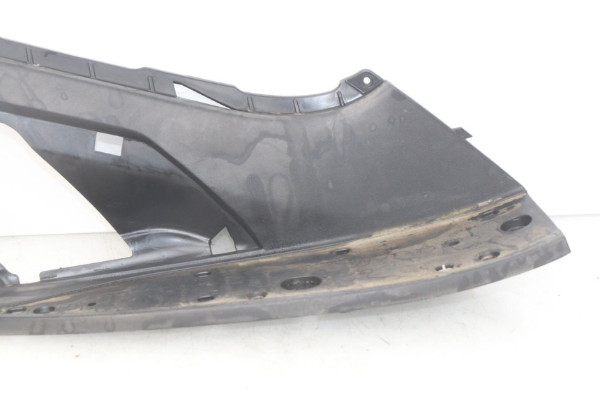 photo de MARCHE PIED DROIT PEUGEOT GEOPOLIS 400 (2007 - 2013)