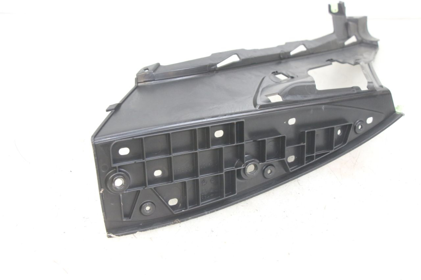 photo de MARCHE PIED DROIT PEUGEOT GEOPOLIS RS 125 (2007 - 2009)