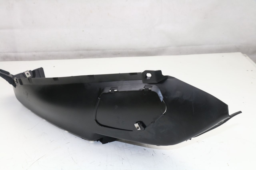 photo de MARCHE PIED DROIT PIAGGIO MP3 125 (2006 - 2014)