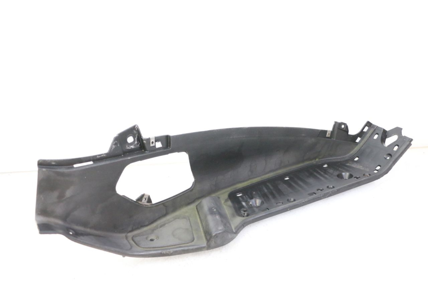photo de MARCHE PIED DROIT PIAGGIO X8 125 (2004 - 2007)