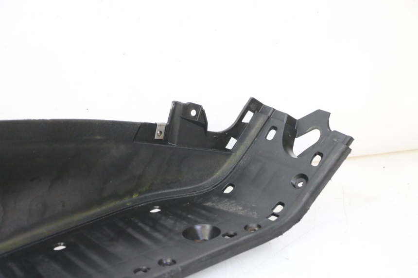 photo de MARCHE PIED DROIT PIAGGIO X8 125 (2004 - 2007)