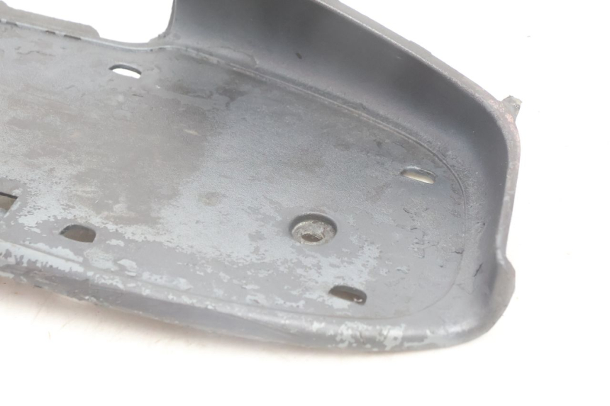 photo de MARCHE PIED DROIT GILERA RUNNER SP 50 (2002 - 2004) - Vue d’ensemble