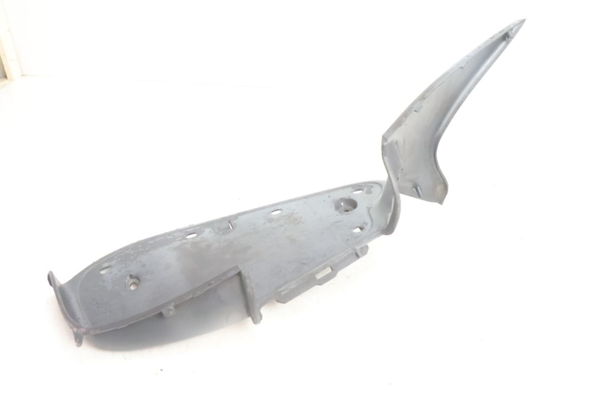 photo de MARCHE PIED DROIT GILERA RUNNER SP 50 (2002 - 2004) - Points de fixation