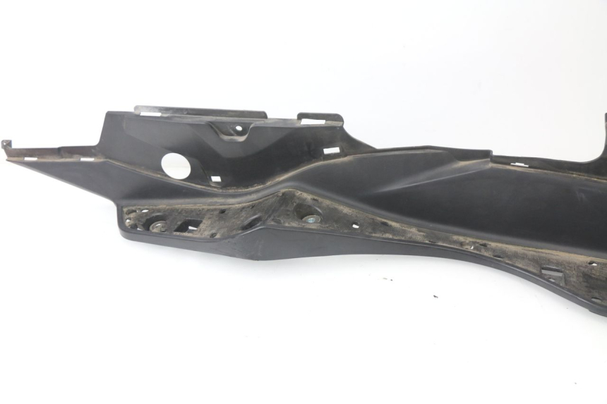 photo de MARCHE PIED DROIT SUZUKI AN BURGMAN 400 (2006 - 2010)
