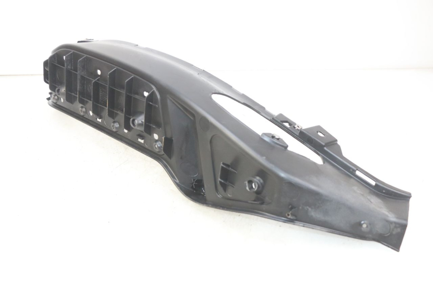 photo de MARCHE PIED DROIT PIAGGIO XEVO - X EVO 125 (2007 - 2016)