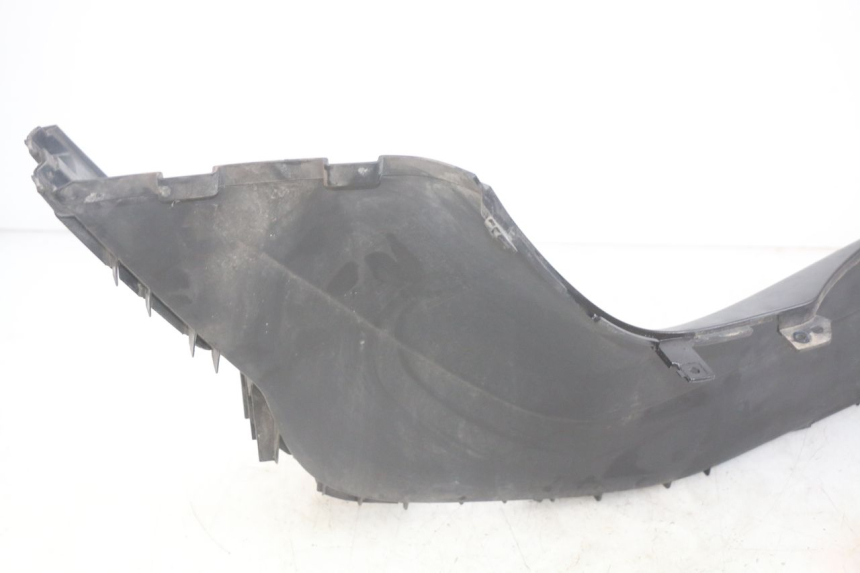 photo de MARCHE PIED DROIT YAMAHA YP MAJESTY 400 (2004 - 2008) - État de surface