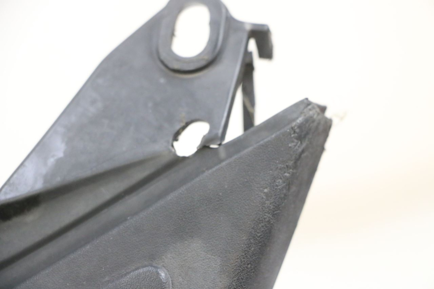 photo de MARCHE PIED PEUGEOT ELYSEO 125 (1999 - 2004) - Détail de la pièce