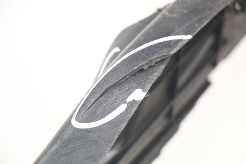 photo de MARCHE PIED PIAGGIO FLY 2T 50 (2004 - 2017) - Vue d’ensemble