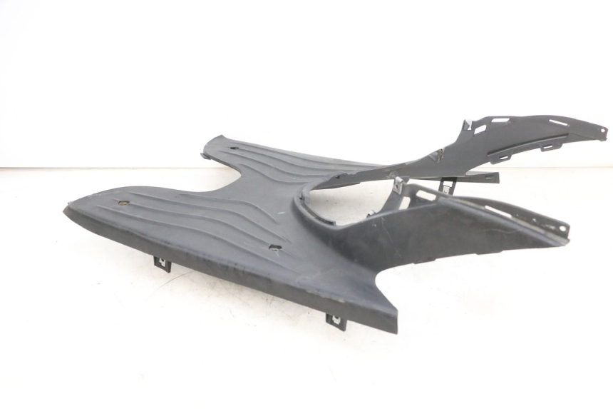 photo de MARCHE PIED PIAGGIO FLY 4T 50 (2013 - 2017) - Points de fixation