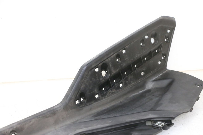 photo de MARCHE PIED GAUCHE QUADRO 4 4D 350 (2015 - 2018)