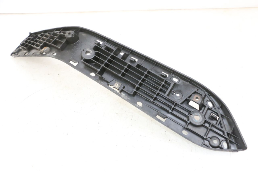 photo de MARCHE PIED GAUCHE SUZUKI BURGMAN 650 (2013 - 2020)