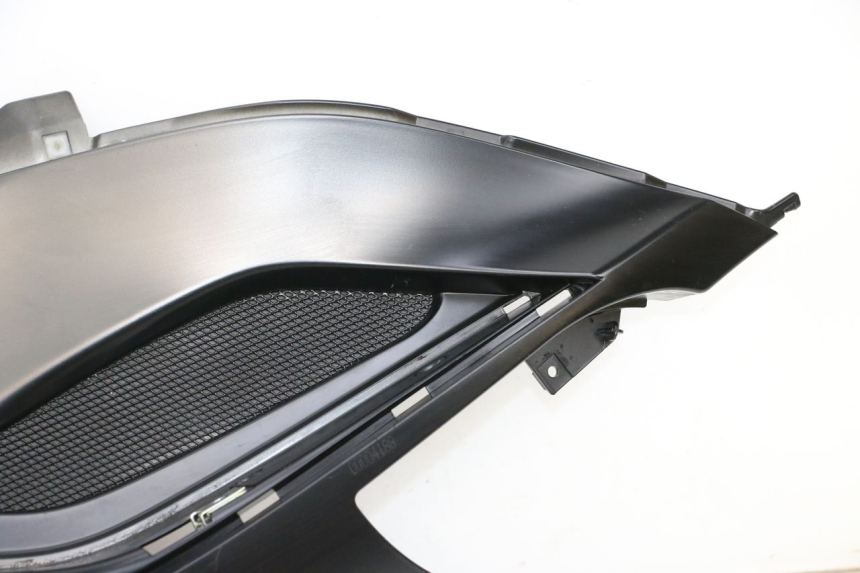 photo de MARCHE PIED GAUCHE PIAGGIO MP3 HPE 300 (2019 - 2026) - Inspection visuelle