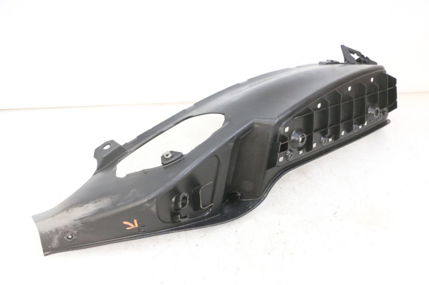 photo de MARCHE PIED GAUCHE PIAGGIO MP3 LT 300 (2010 - 2016)
