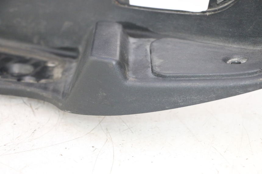 photo de MARCHE PIED GAUCHE PIAGGIO MP3 LT 400 (2007 - 2012) - Marquages et références
