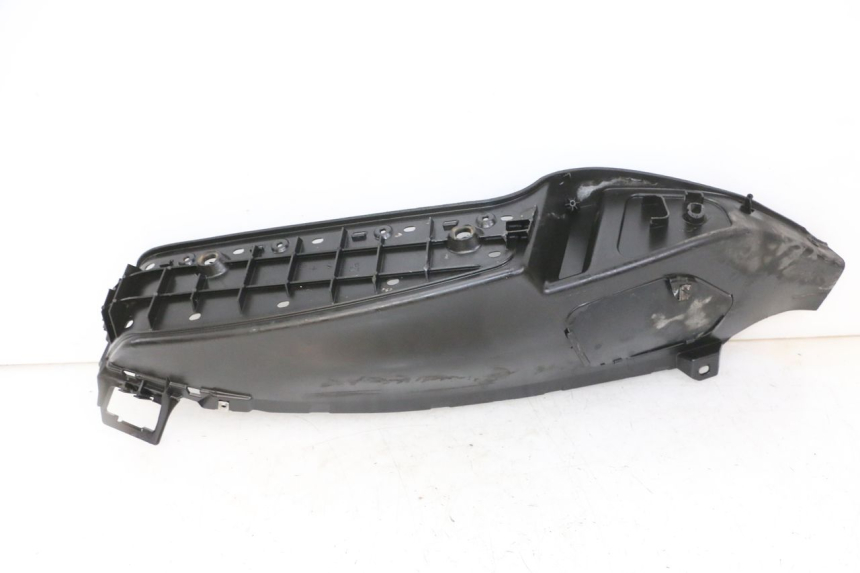photo de MARCHE PIED GAUCHE PIAGGIO MP3 500 (2011 - 2015)